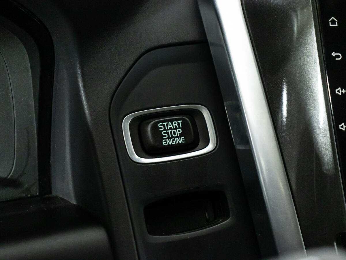 Volvo XC60 б/у, 2012, Автоматическая. Фото: #17