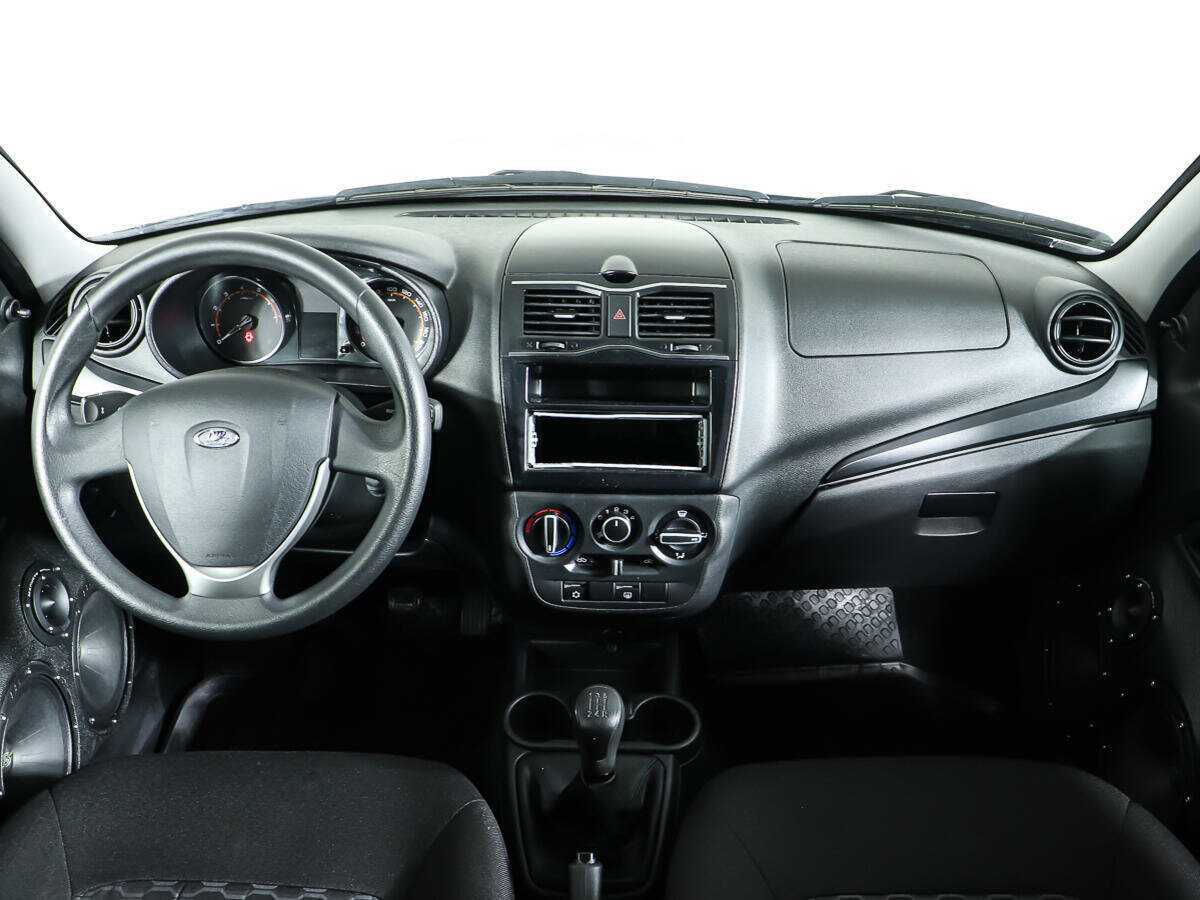 Lada (ВАЗ) Granta б/у, 2022, Механическая. Фото: #9