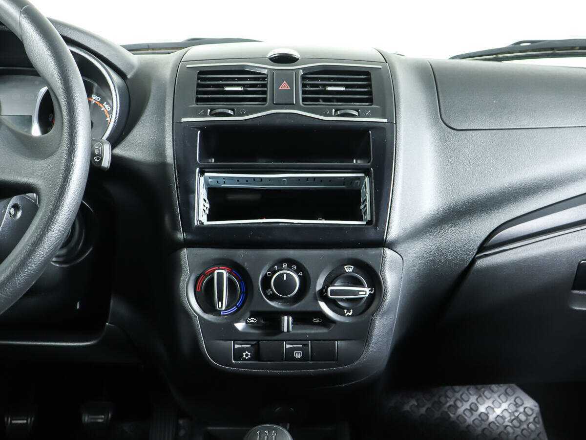 Lada (ВАЗ) Granta б/у, 2022, Механическая. Фото: #10