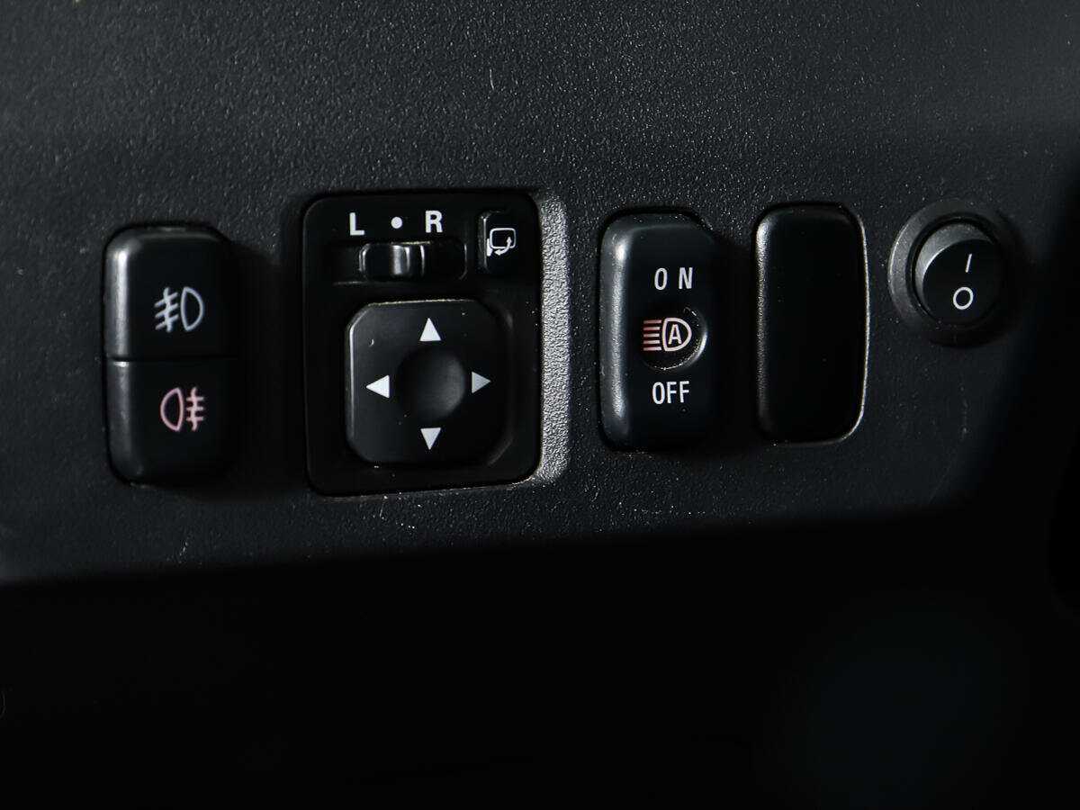 Mitsubishi Pajero б/у, 2014, Автоматическая. Фото: #16