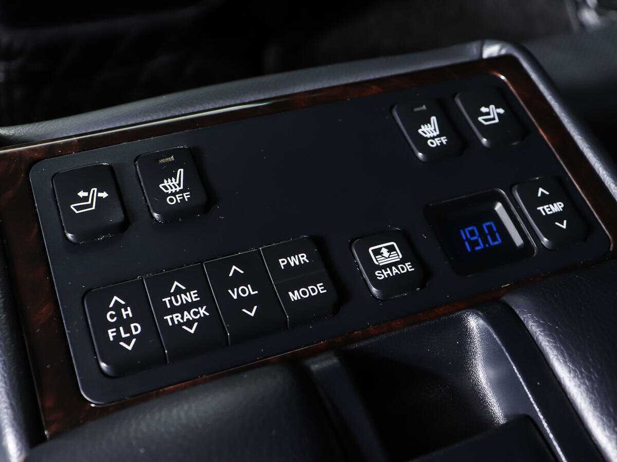 Toyota Camry б/у, 2015, Автоматическая. Фото: #13