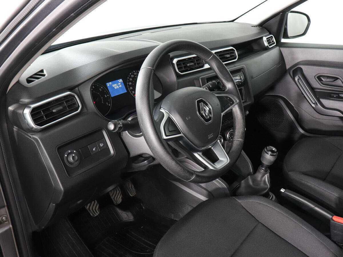 Renault Duster б/у, 2022, Механическая. Фото: #8