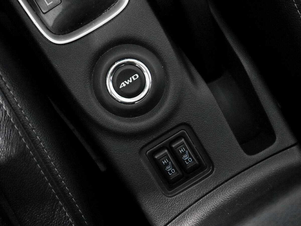 Mitsubishi Outlander б/у, 2016, Вариатор. Фото: #11