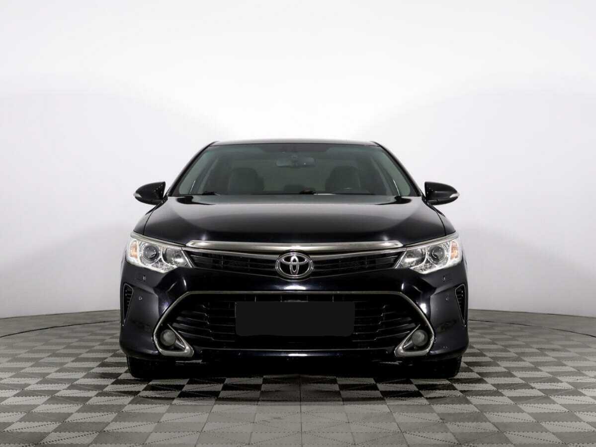 Toyota Camry б/у, 2016, Автоматическая. Фото: #1