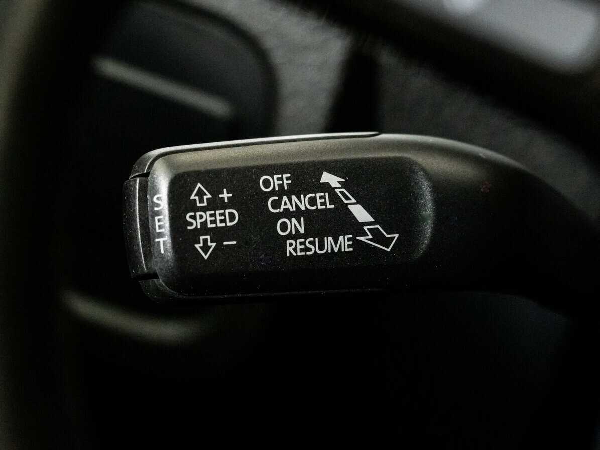 Фольксваген Туарег б/у, 2012, Автоматическая. Фото: #16