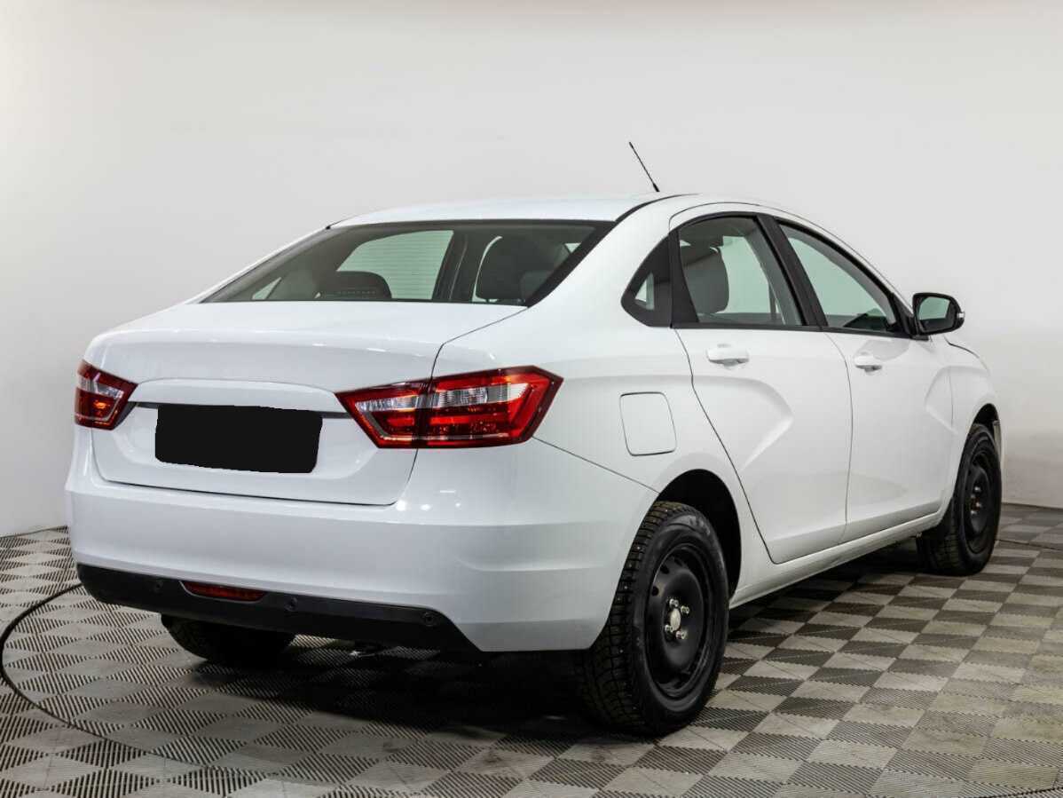 Лада (ВАЗ) Веста б/у, 2022, Механическая. Фото: #3