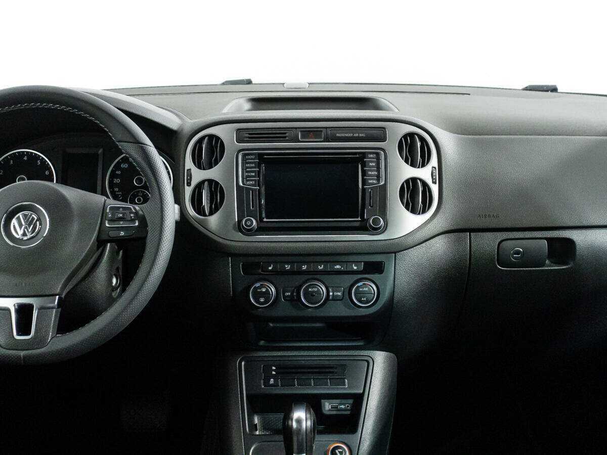 Фольксваген Тигуан б/у, 2015, Автоматическая. Фото: #12