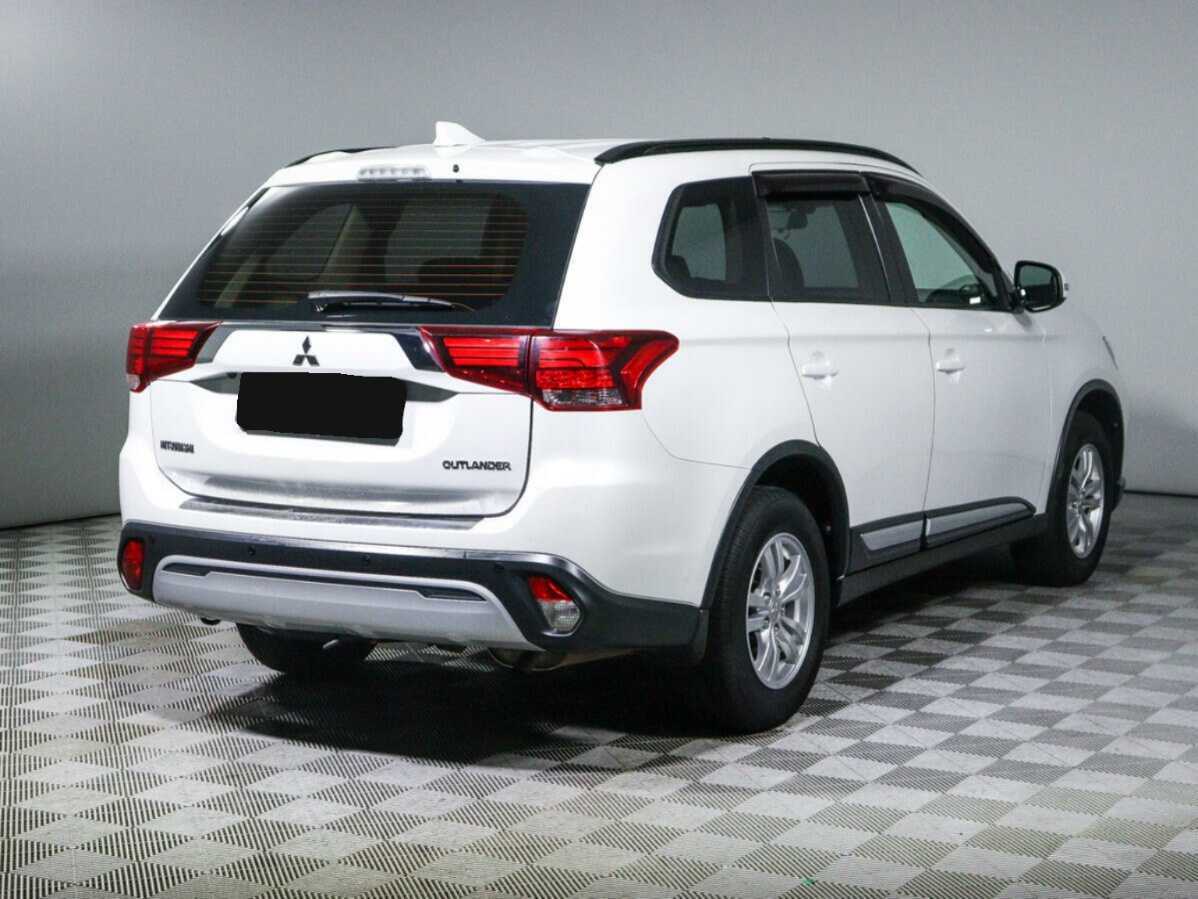 Mitsubishi Outlander б/у, 2019, Вариатор. Фото: #3