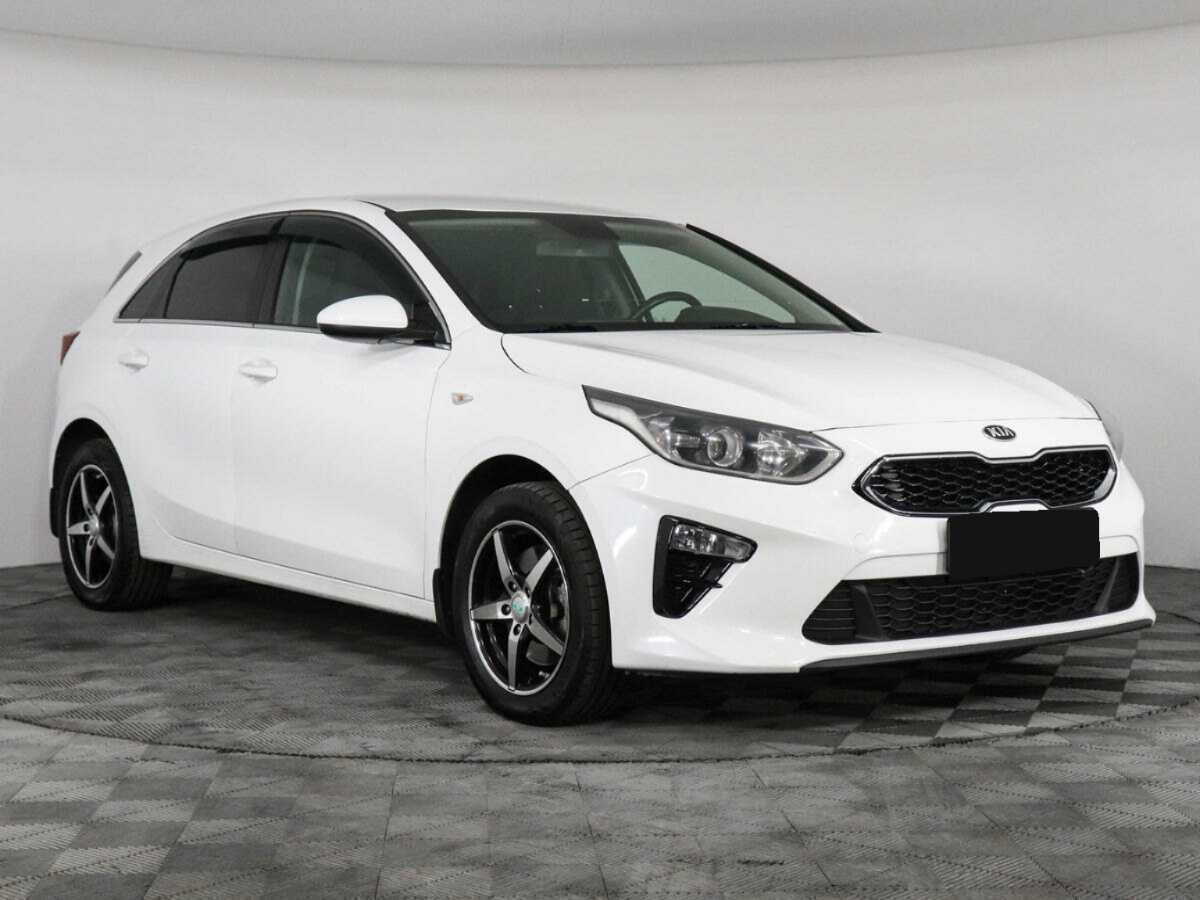 Kia Ceed б/у, 2019, Автоматическая. Фото: #1