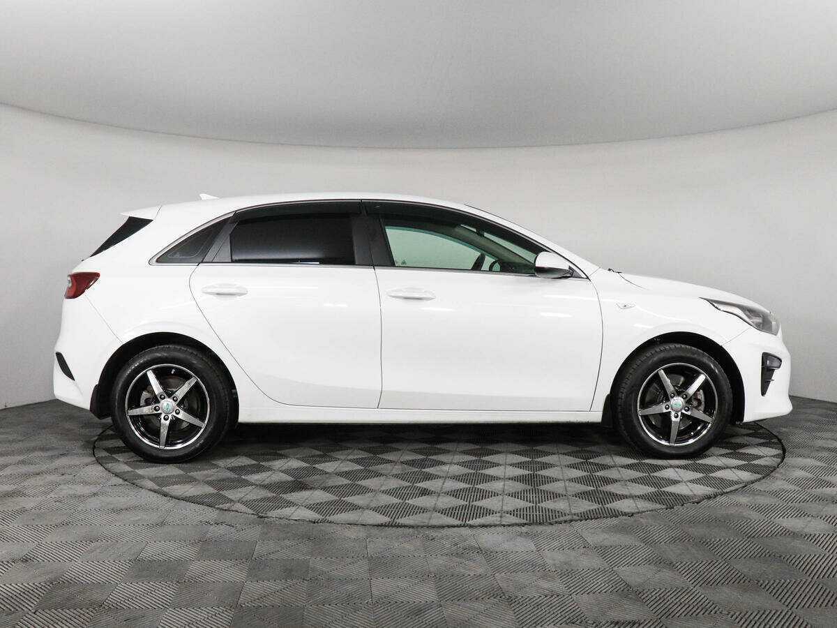 Kia Ceed б/у, 2019, Автоматическая. Фото: #2