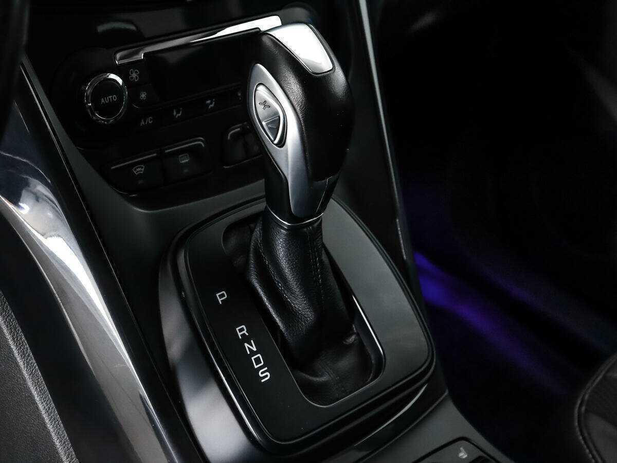 Ford Kuga б/у, 2014, Автоматическая. Фото: #9