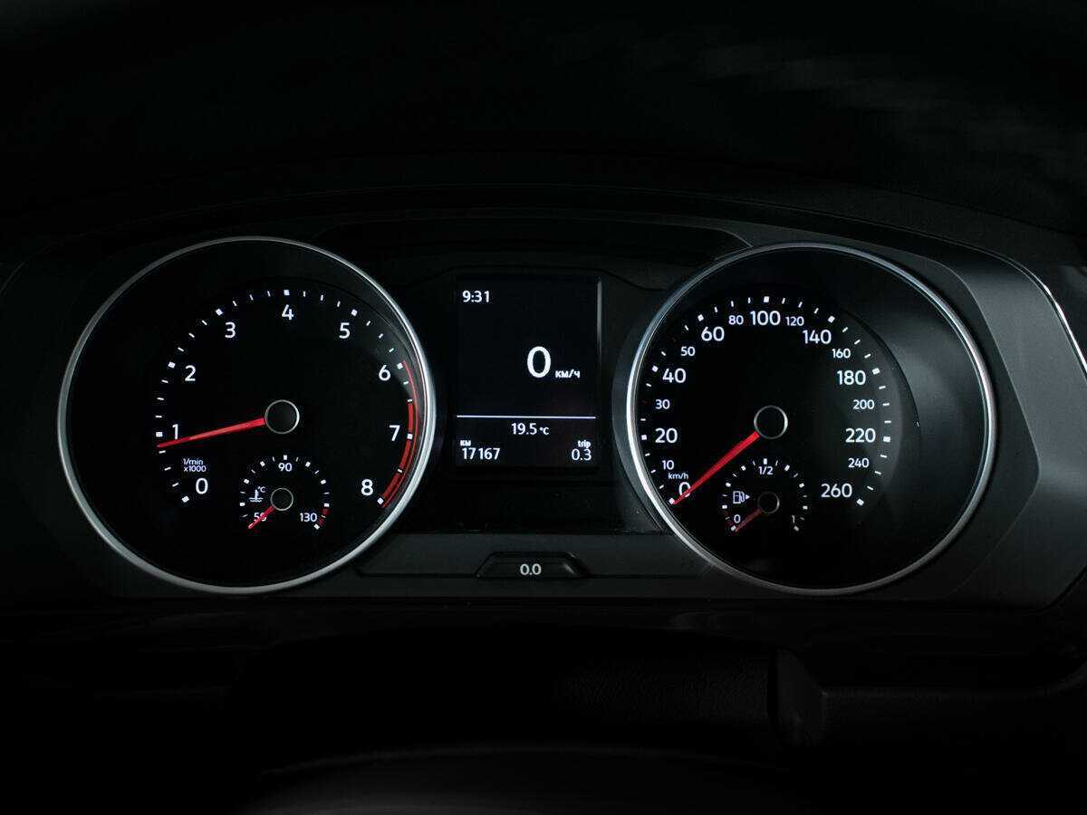 Volkswagen Tiguan б/у, 2019, Механическая. Фото: #9