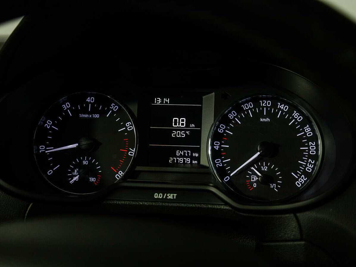 Skoda Octavia б/у, 2014, Механическая. Фото: #10