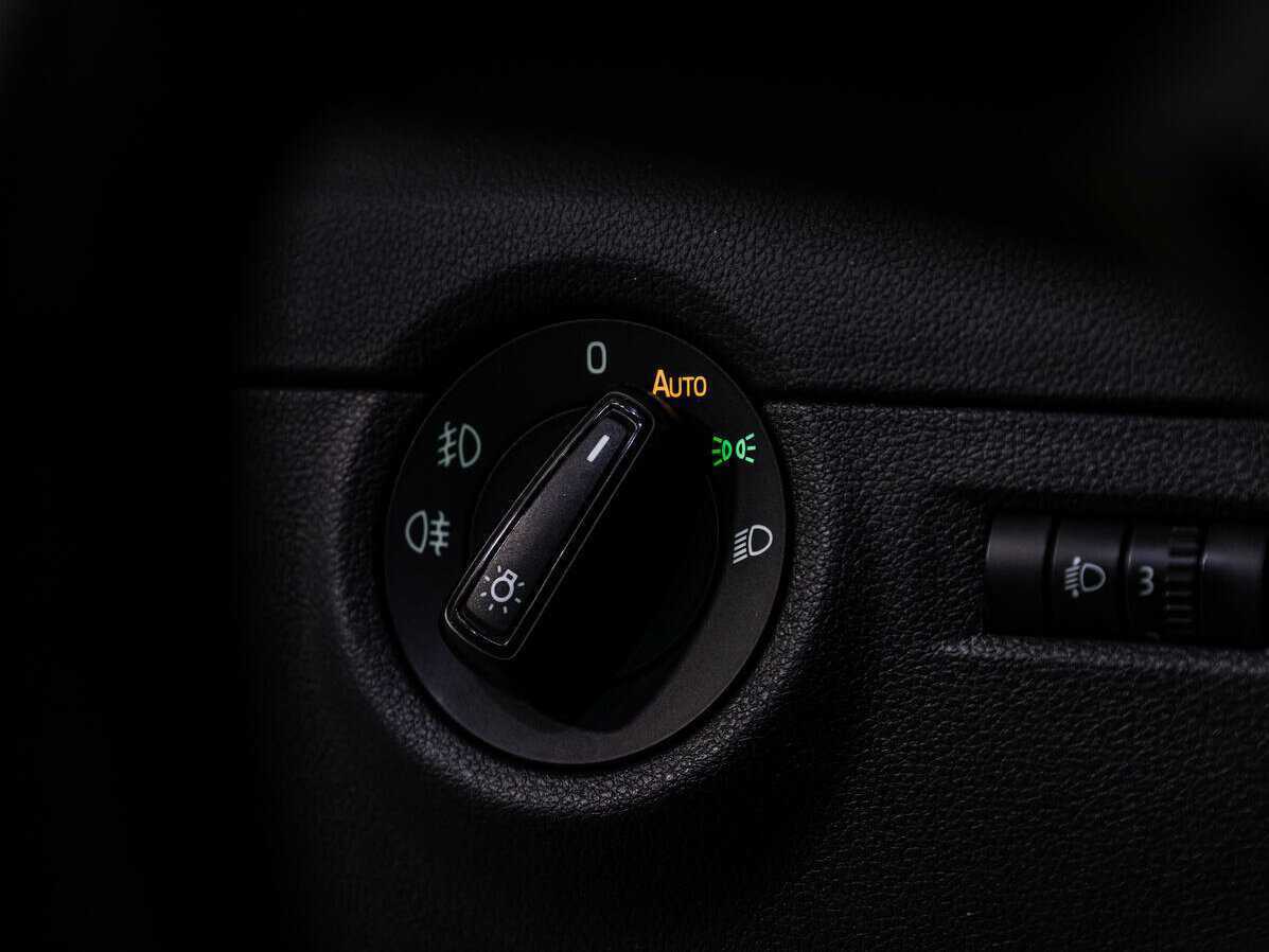 Skoda Octavia б/у, 2014, Механическая. Фото: #15