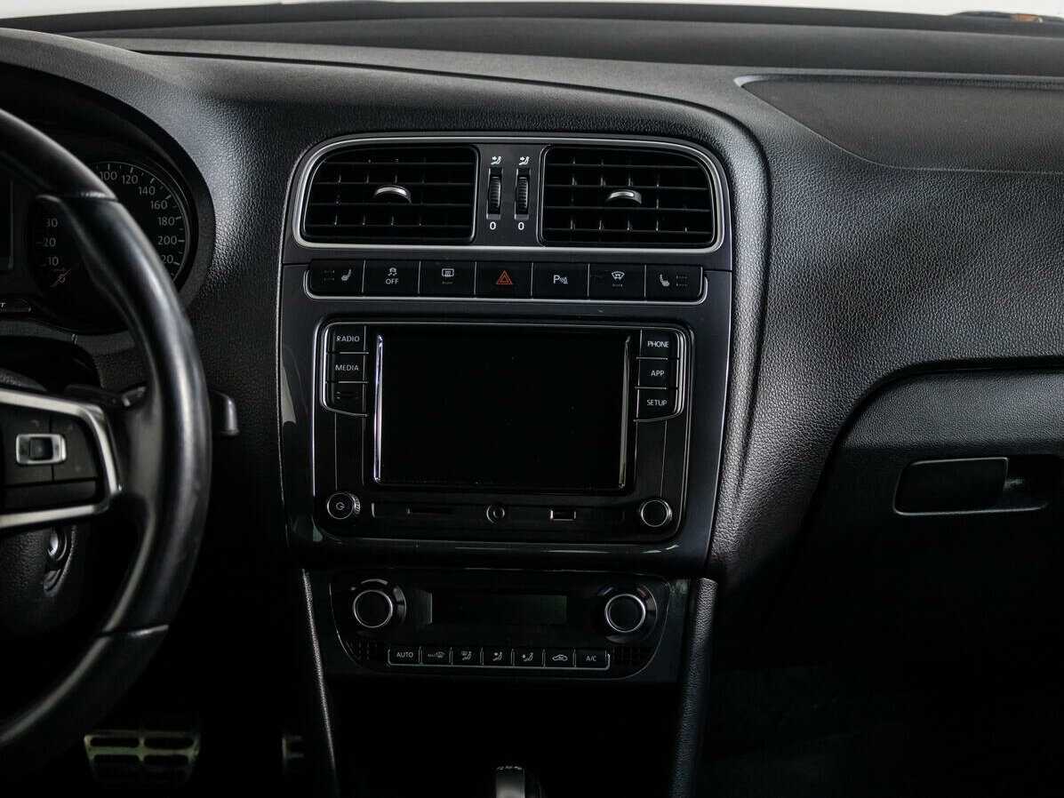 Volkswagen Polo б/у, 2018, Роботизированная. Фото: #13