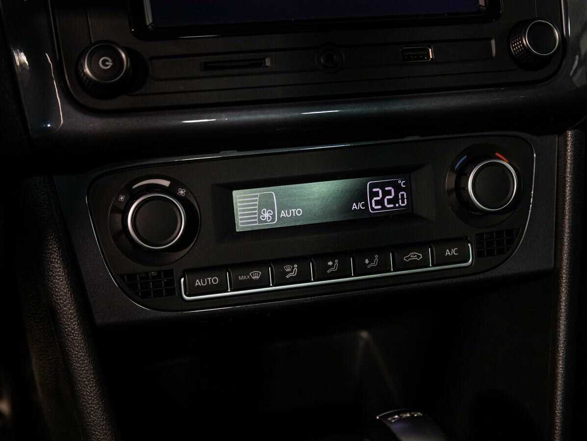 Volkswagen Polo б/у, 2018, Роботизированная. Фото: #16