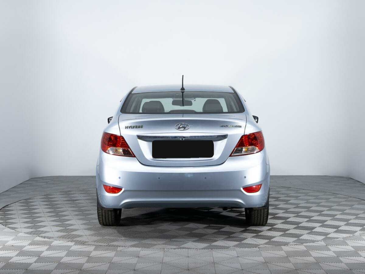 Hyundai Solaris б/у, 2012, Автоматическая. Фото: #5