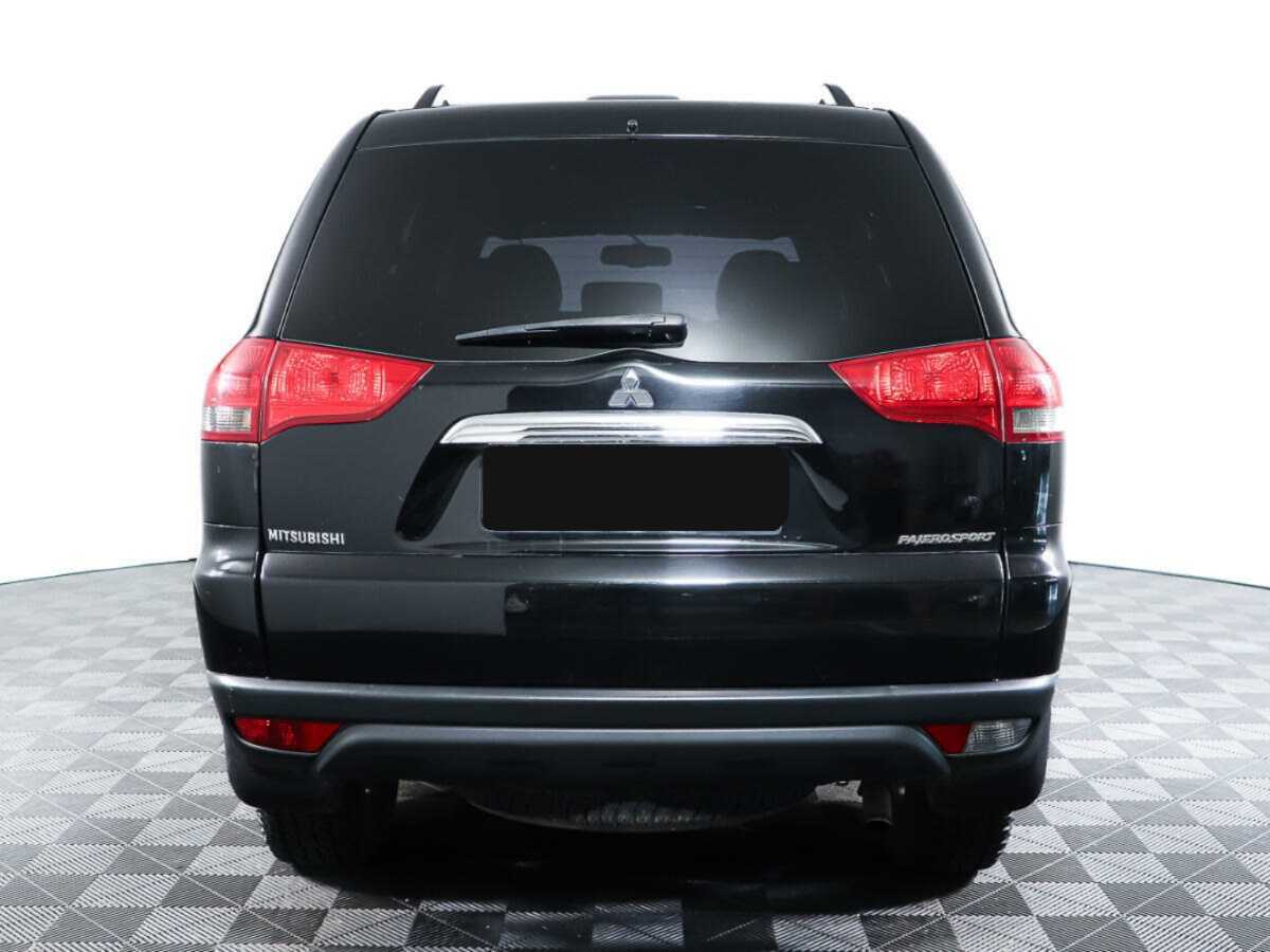 Mitsubishi Pajero Sport б/у, 2014, Автоматическая. Фото: #4