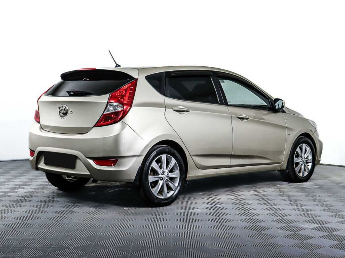 Hyundai Solaris б/у, 2012, Автоматическая. Фото: #3