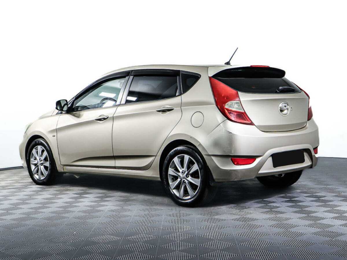 Hyundai Solaris б/у, 2012, Автоматическая. Фото: #5