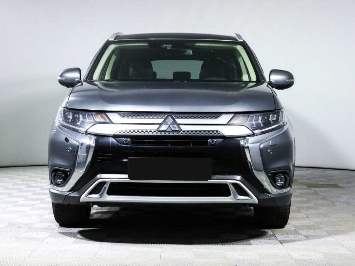 Mitsubishi Outlander б/у, 2020, Автоматическая. Фото: #1