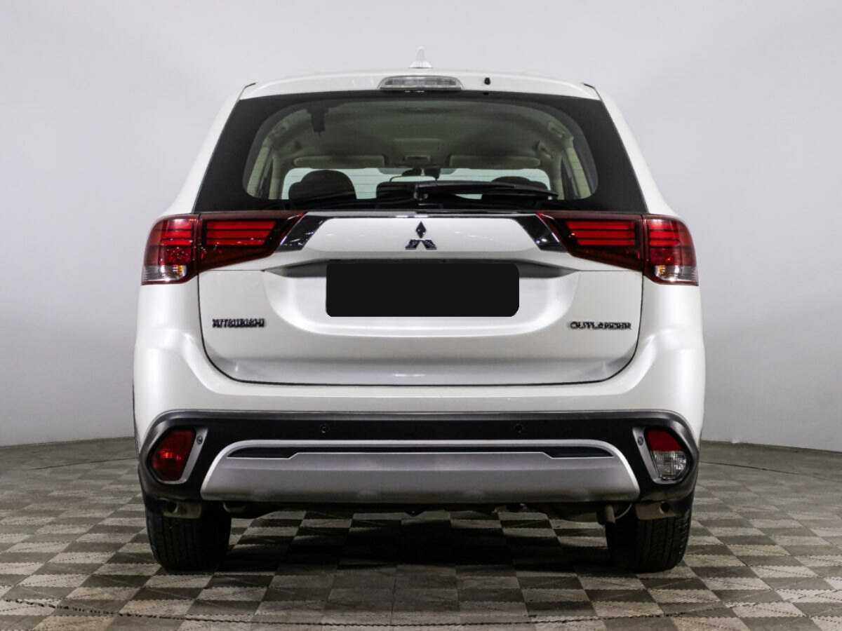 Mitsubishi Outlander б/у, 2020, Вариатор. Фото: #5