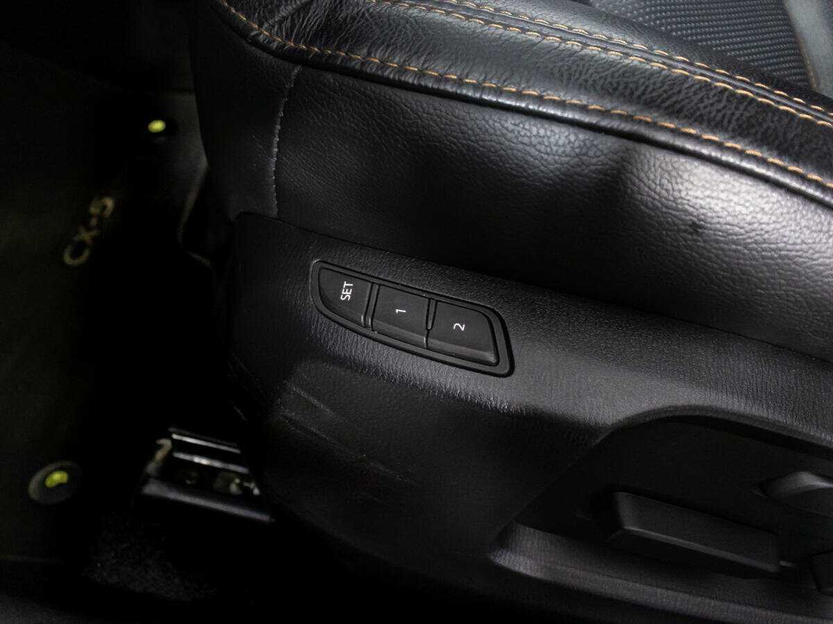 Mazda CX-5 б/у, 2022, Автоматическая. Фото: #18