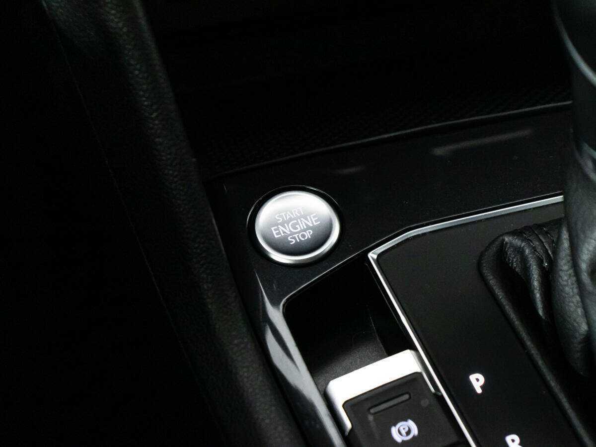 Volkswagen Tiguan б/у, 2018, Роботизированная. Фото: #16