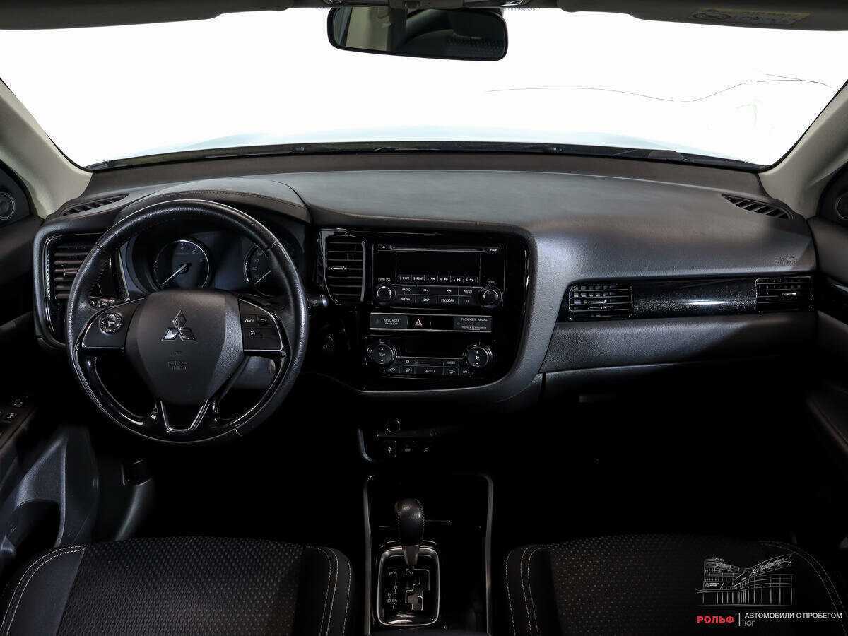 Mitsubishi Outlander б/у, 2019, Вариатор. Фото: #10