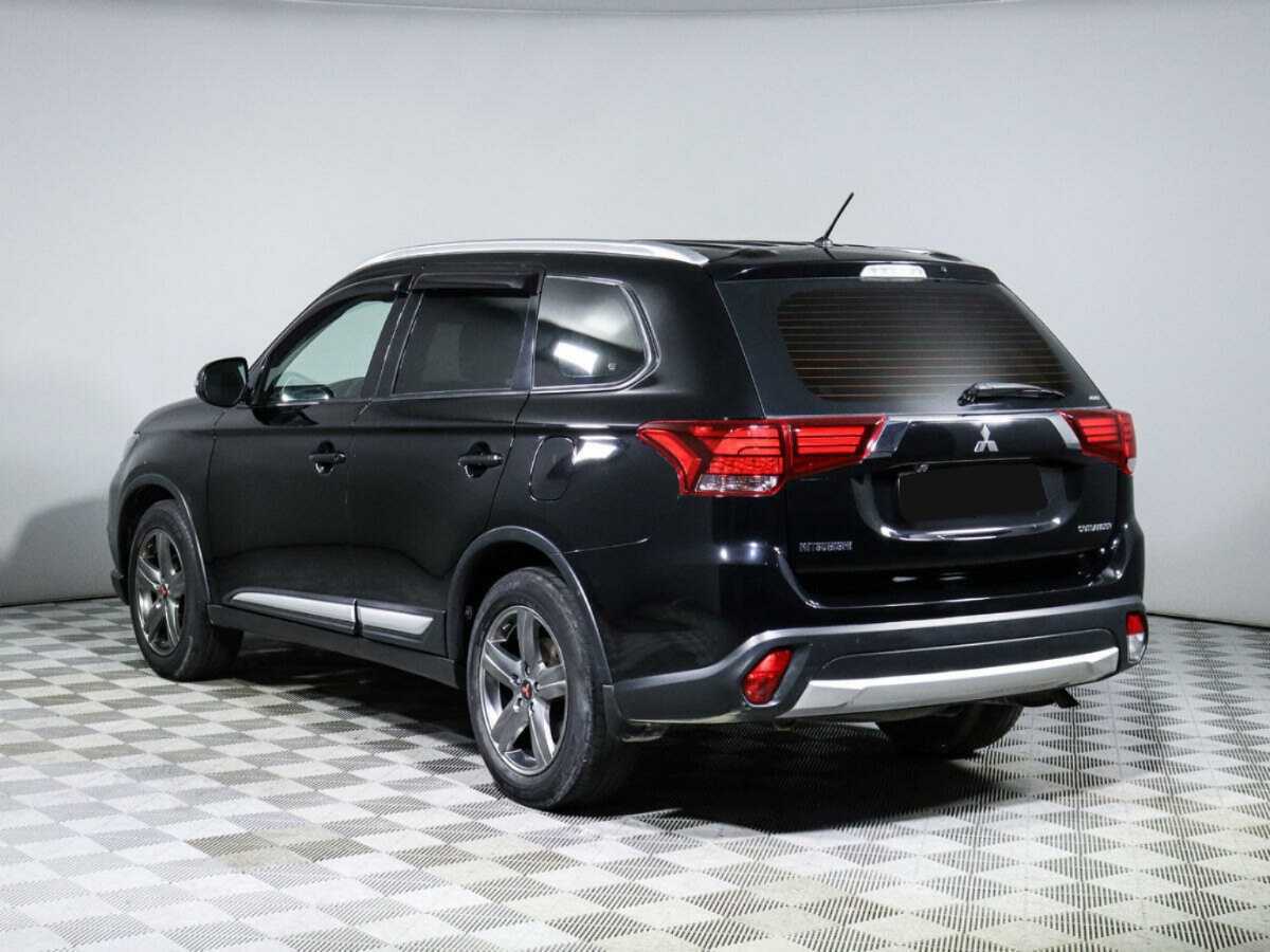 Mitsubishi Outlander б/у, 2016, Вариатор. Фото: #6