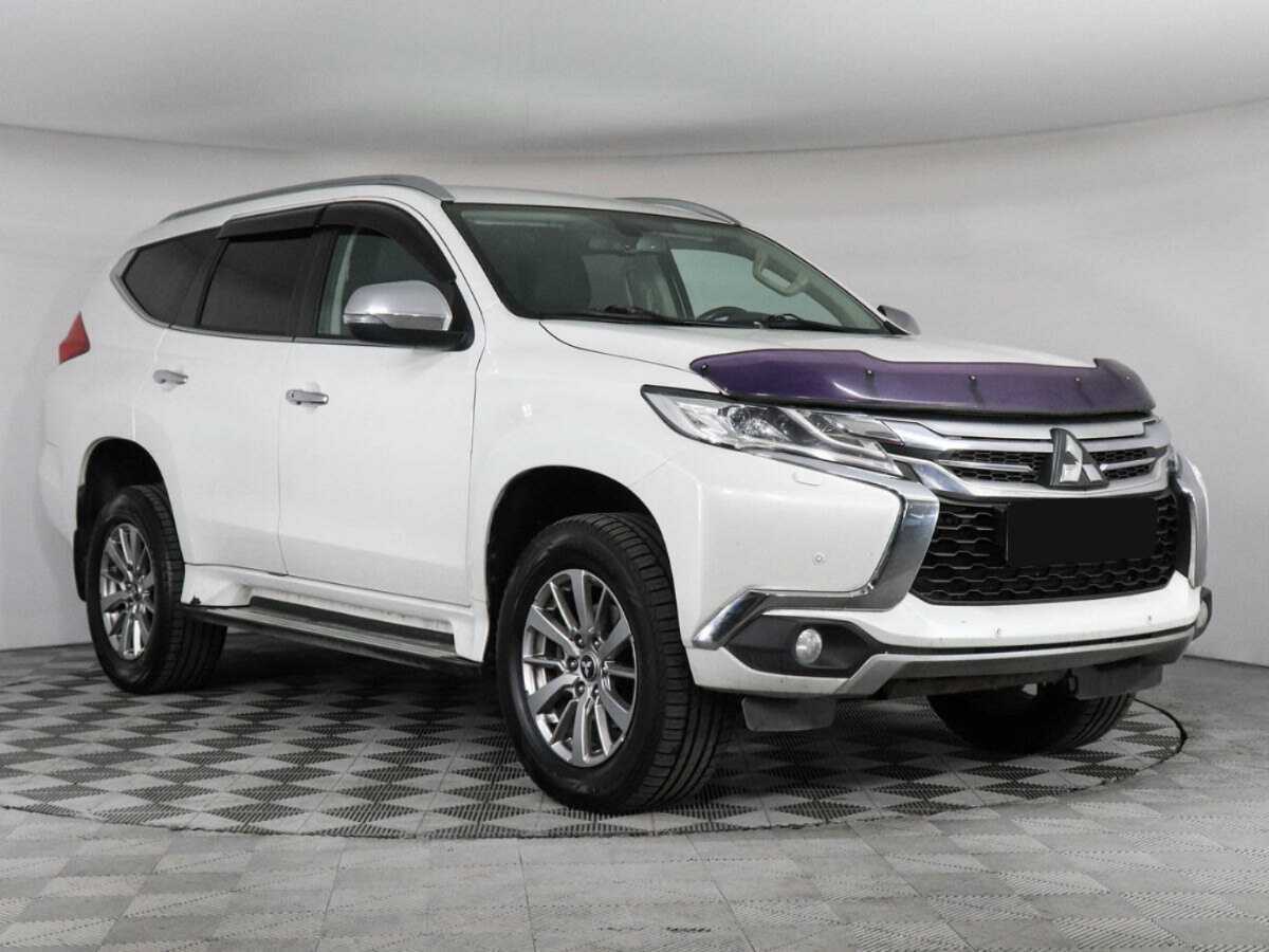Mitsubishi Pajero Sport б/у, 2018, Автоматическая. Фото: #2