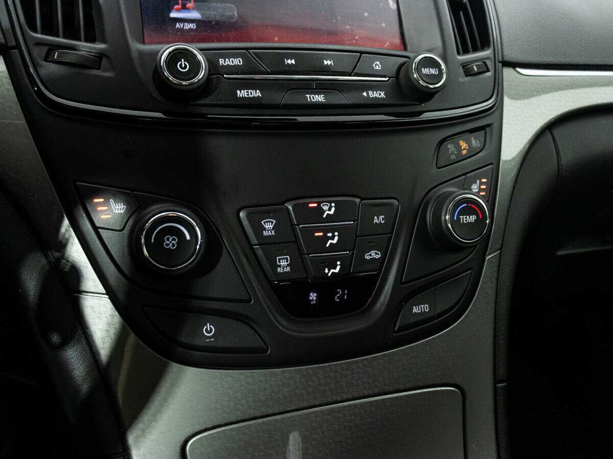 Opel Insignia б/у, 2014, Механическая. Фото: #14