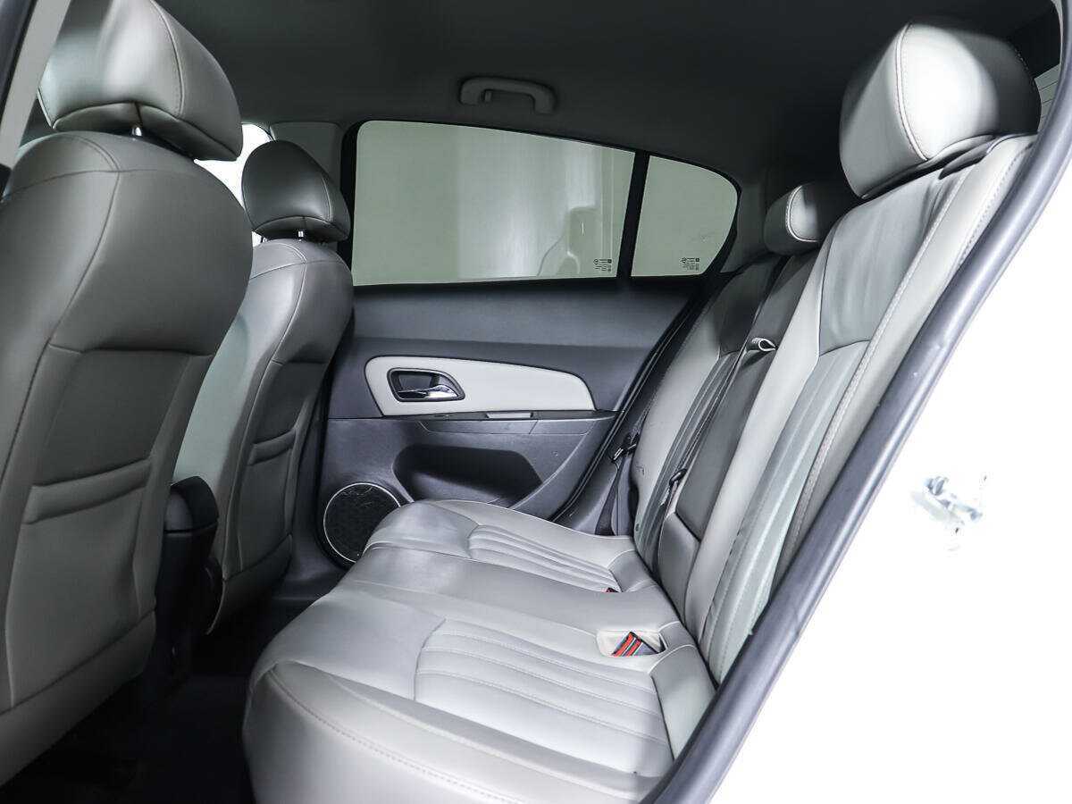Chevrolet Cruze б/у, 2013, Автоматическая. Фото: #8