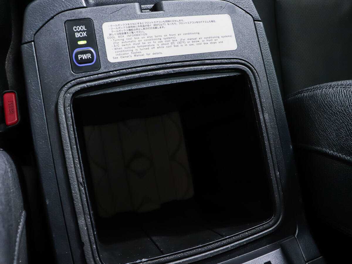 Toyota Land Cruiser Prado б/у, 2012, Автоматическая. Фото: #16