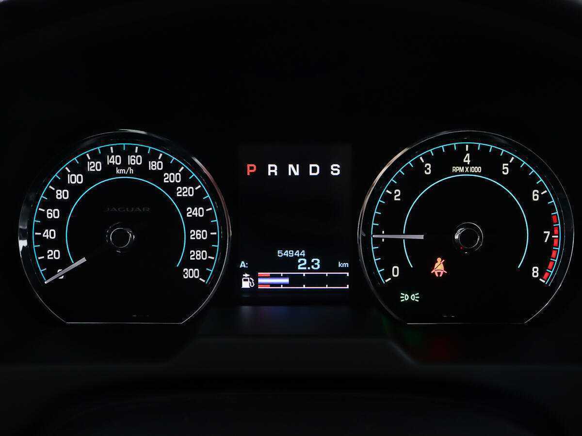 Jaguar XF б/у, 2014, Автоматическая. Фото: #13