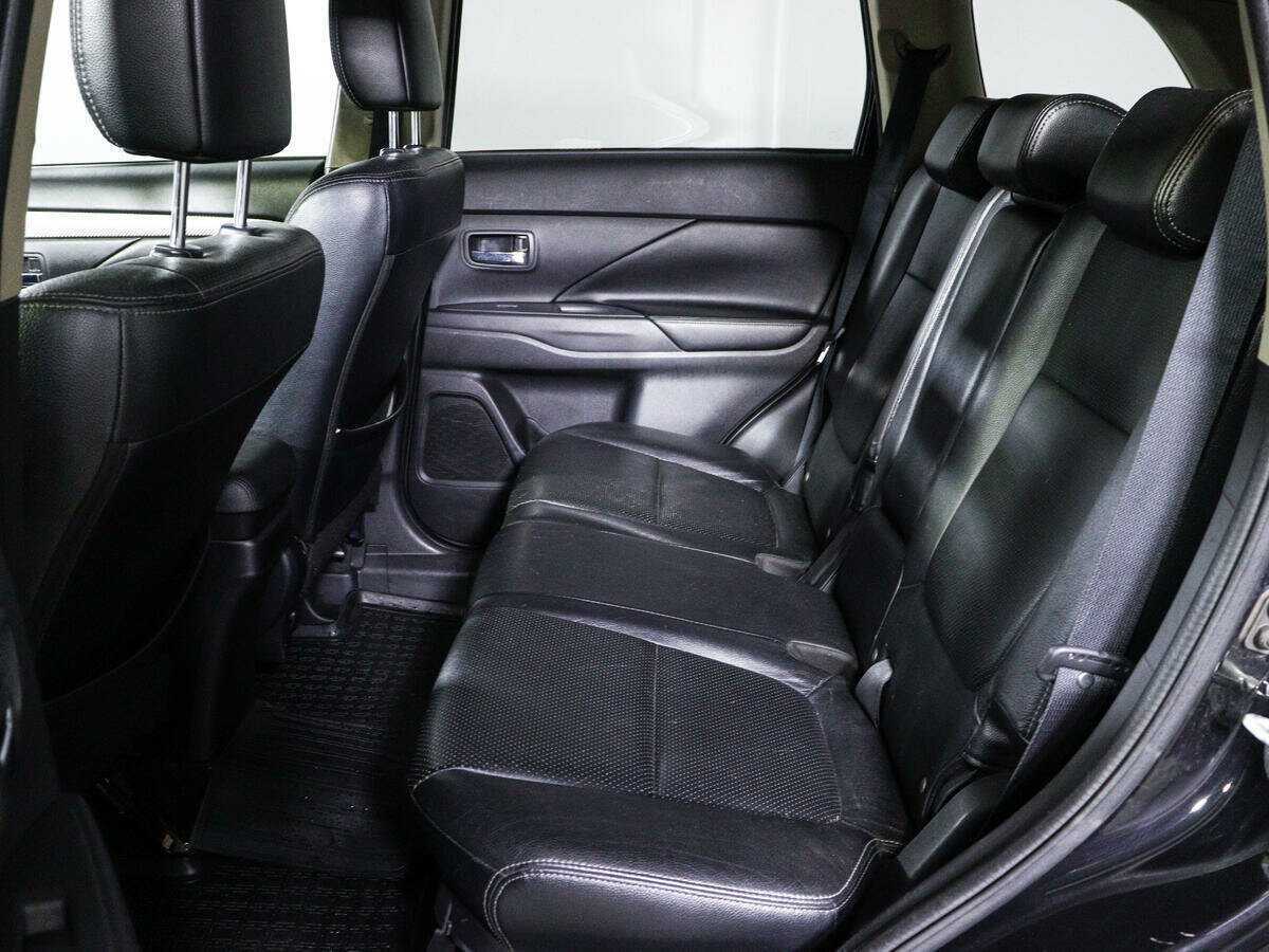 Mitsubishi Outlander б/у, 2012, Вариатор. Фото: #7