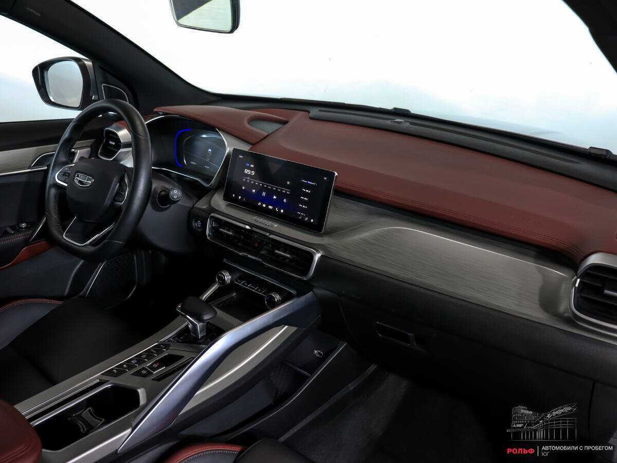 Geely Coolray б/у, 2022, Роботизированная. Фото: #7