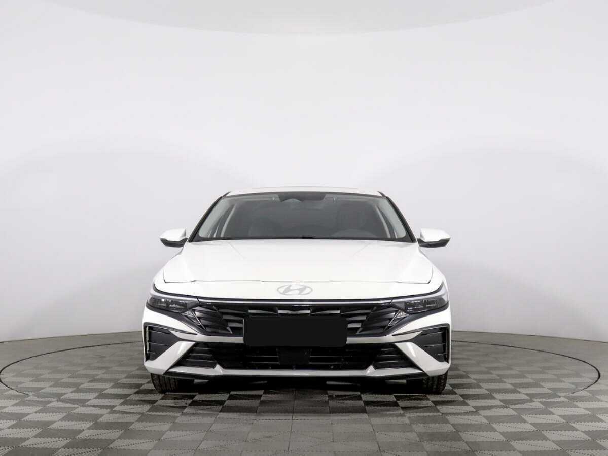Хендай Елантра б/у, 2024, Вариатор. Фото: #1