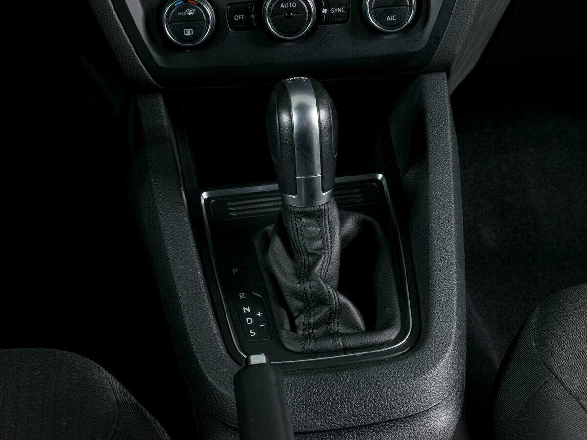 Фольксваген Джетта б/у, 2016, Роботизированная. Фото: #11