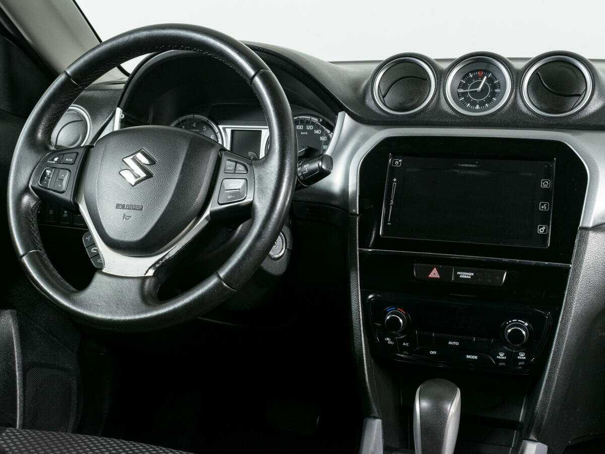 Suzuki Vitara б/у, 2015, Автоматическая. Фото: #9