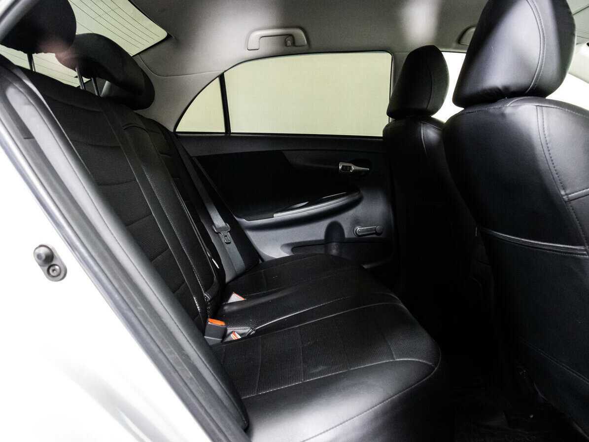 Тойота Королла б/у, 2012, Автоматическая. Фото: #14