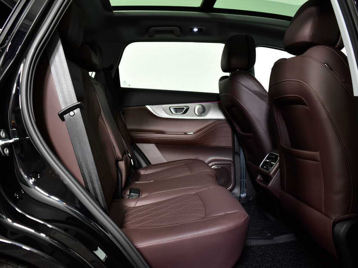 Chery Tiggo 8 Pro Max б/у, 2023, Роботизированная. Фото: #9