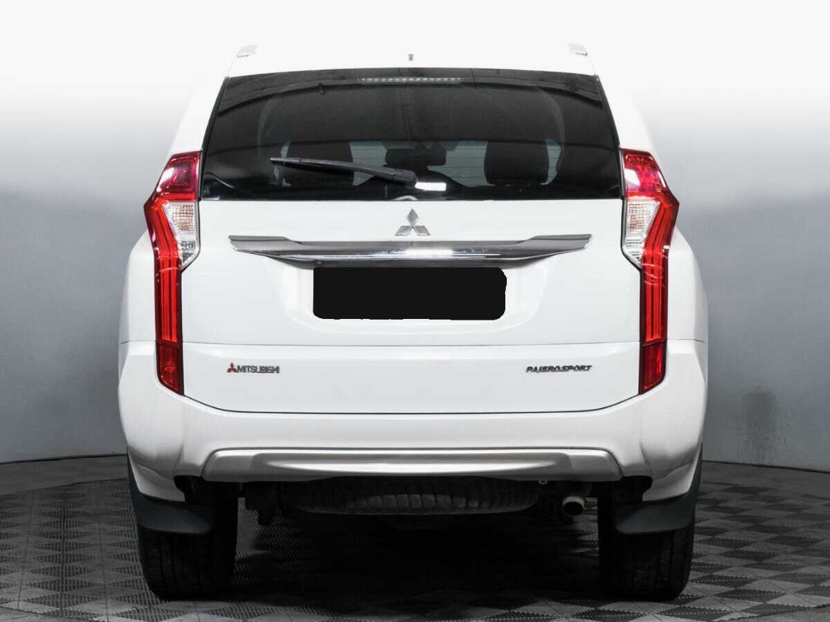 Mitsubishi Pajero Sport б/у, 2018, Автоматическая. Фото: #5