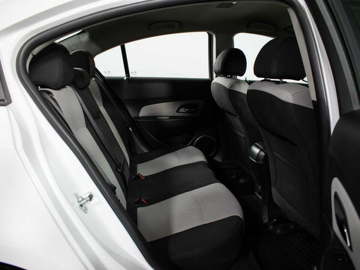 Шевроле Круз б/у, 2013, Автоматическая. Фото: #9