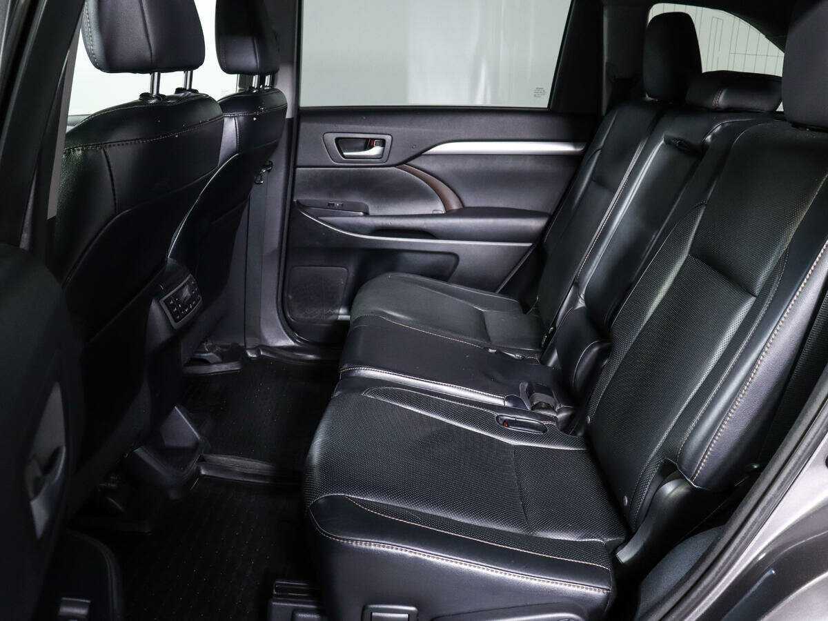 Toyota Highlander б/у, 2014, Автоматическая. Фото: #7