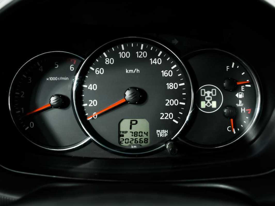 Митсубиши Паджеро Спорт б/у, 2014, Автоматическая. Фото: #9