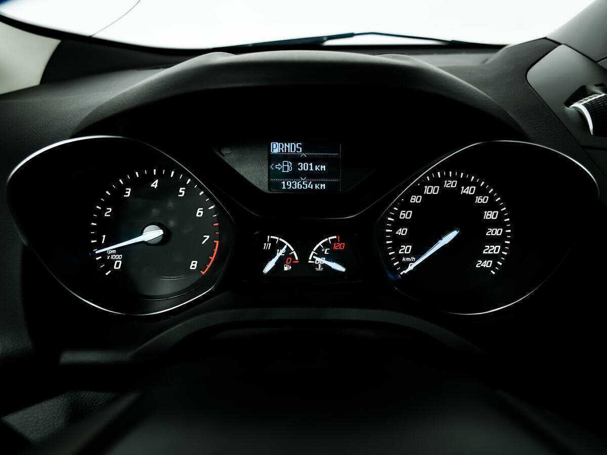 Форд Куга б/у, 2016, Автоматическая. Фото: #9