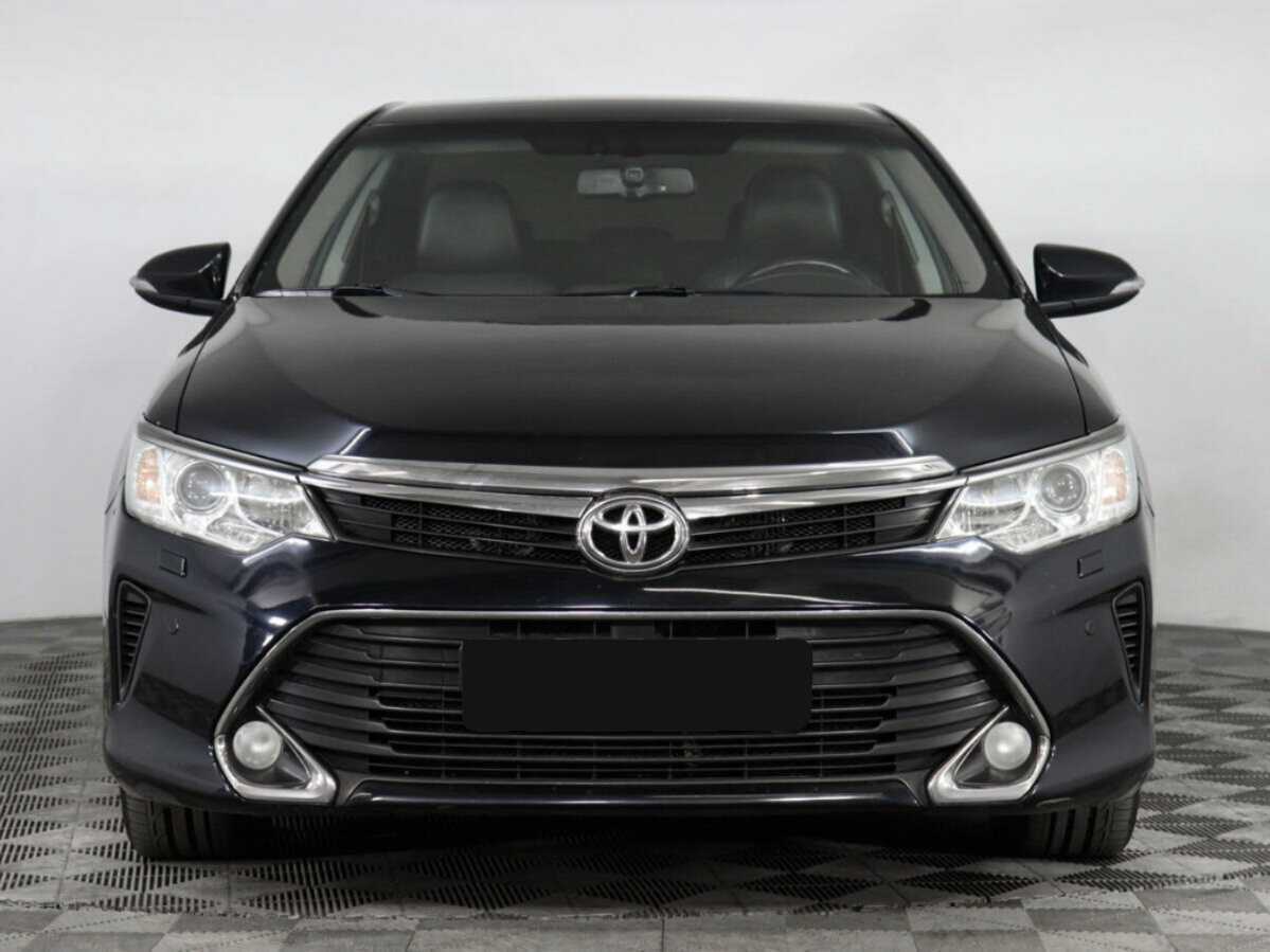 Toyota Camry б/у, 2017, Автоматическая. Фото: #1