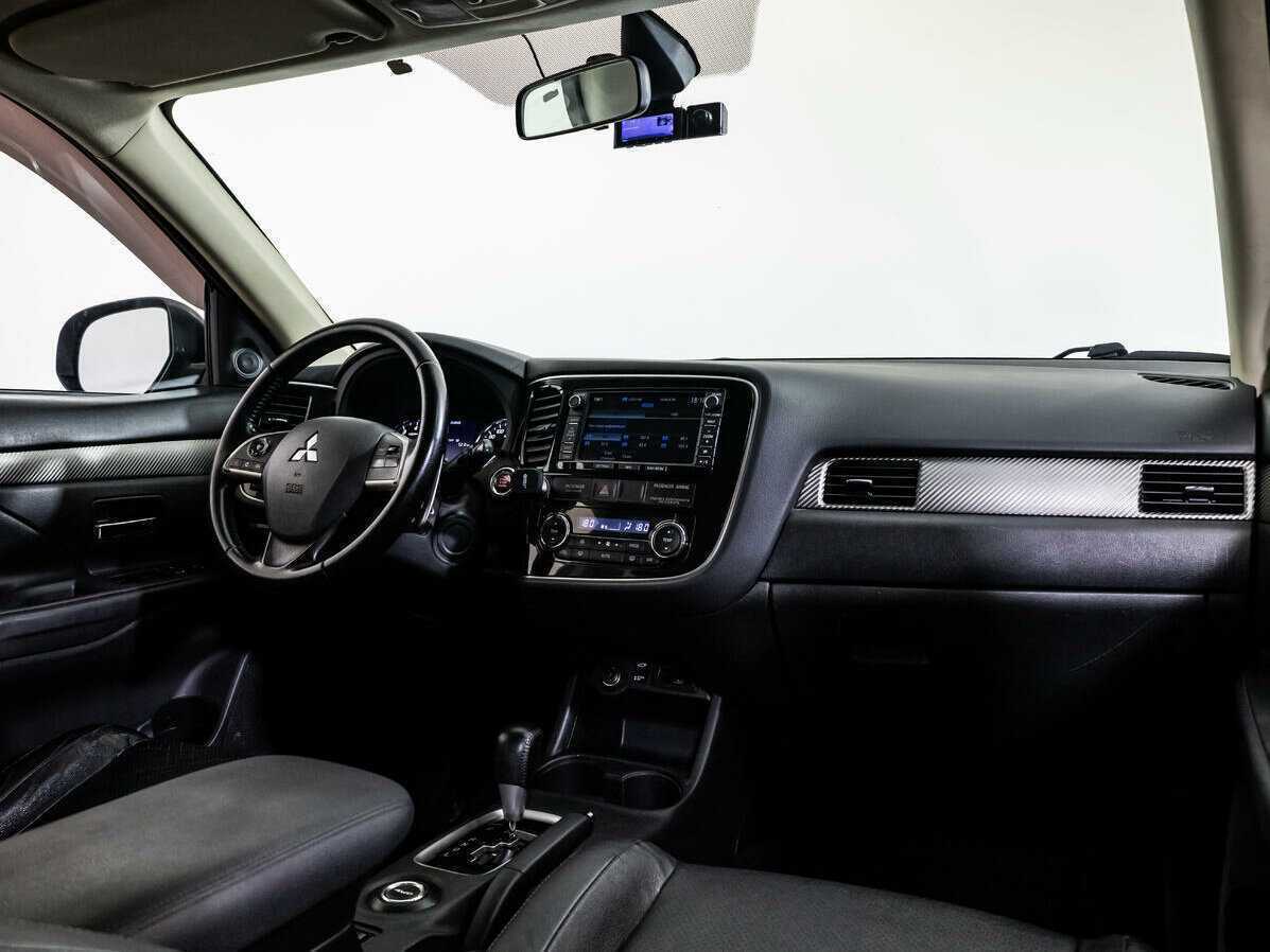Mitsubishi Outlander б/у, 2012, Вариатор. Фото: #8