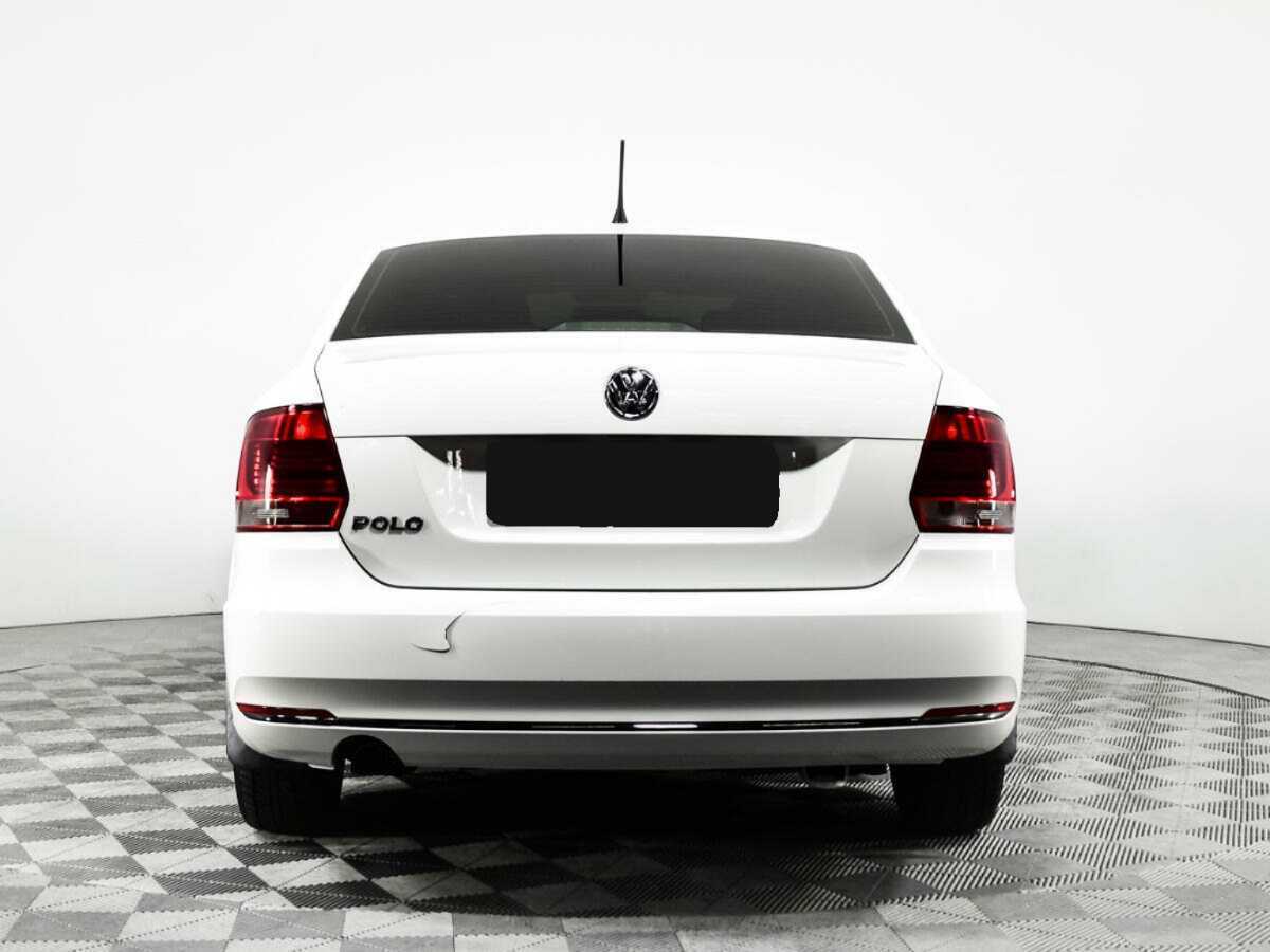 Фольксваген Поло б/у, 2015, Автоматическая. Фото: #3